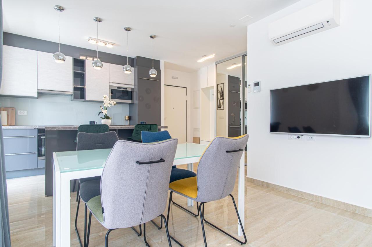 Ledeno More Luxury Apartments Split Exterior foto
