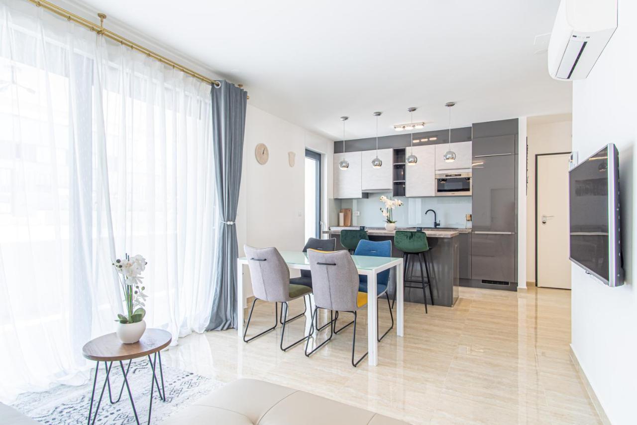 Ledeno More Luxury Apartments Split Exterior foto