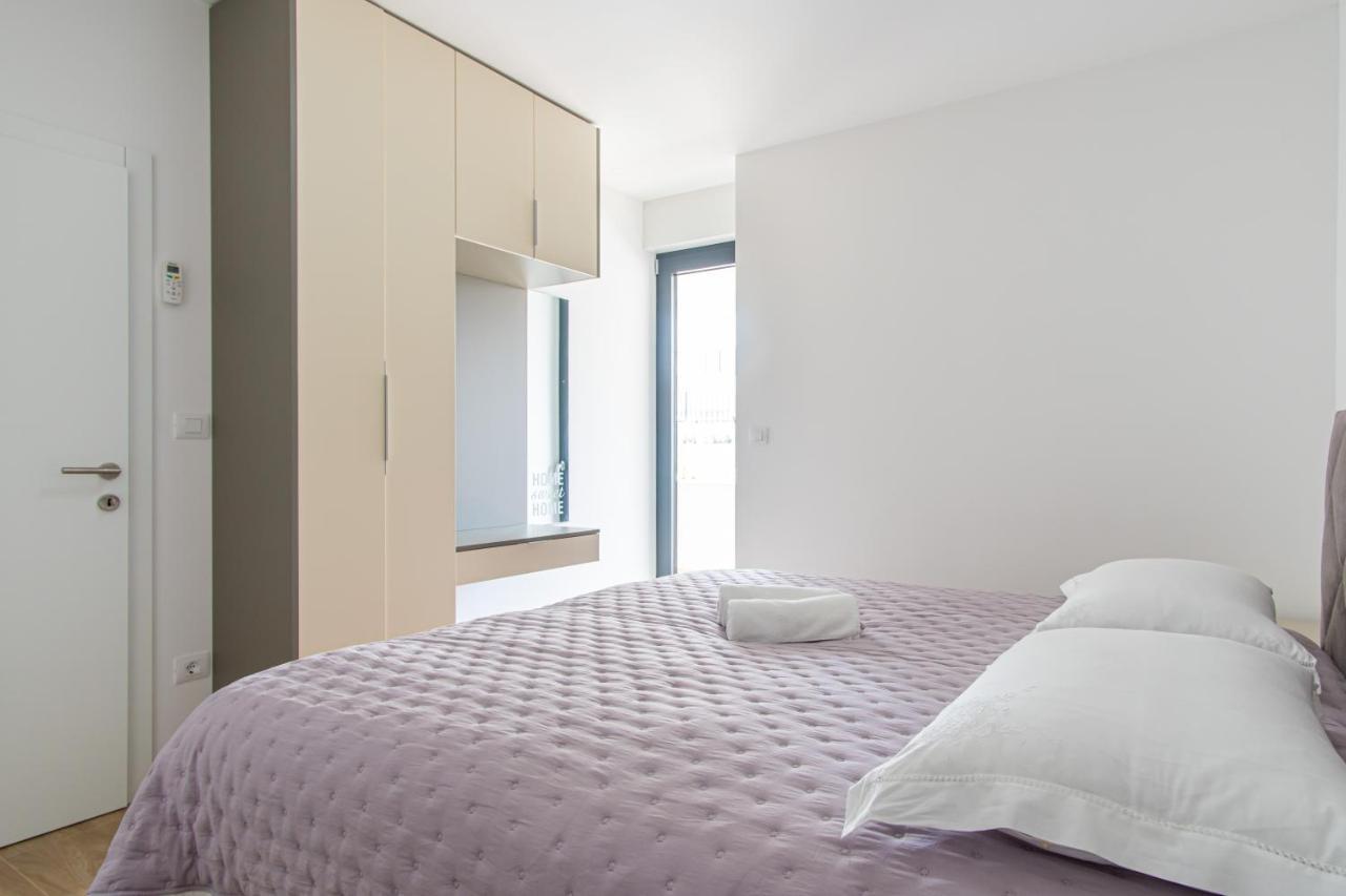 Ledeno More Luxury Apartments Split Exterior foto