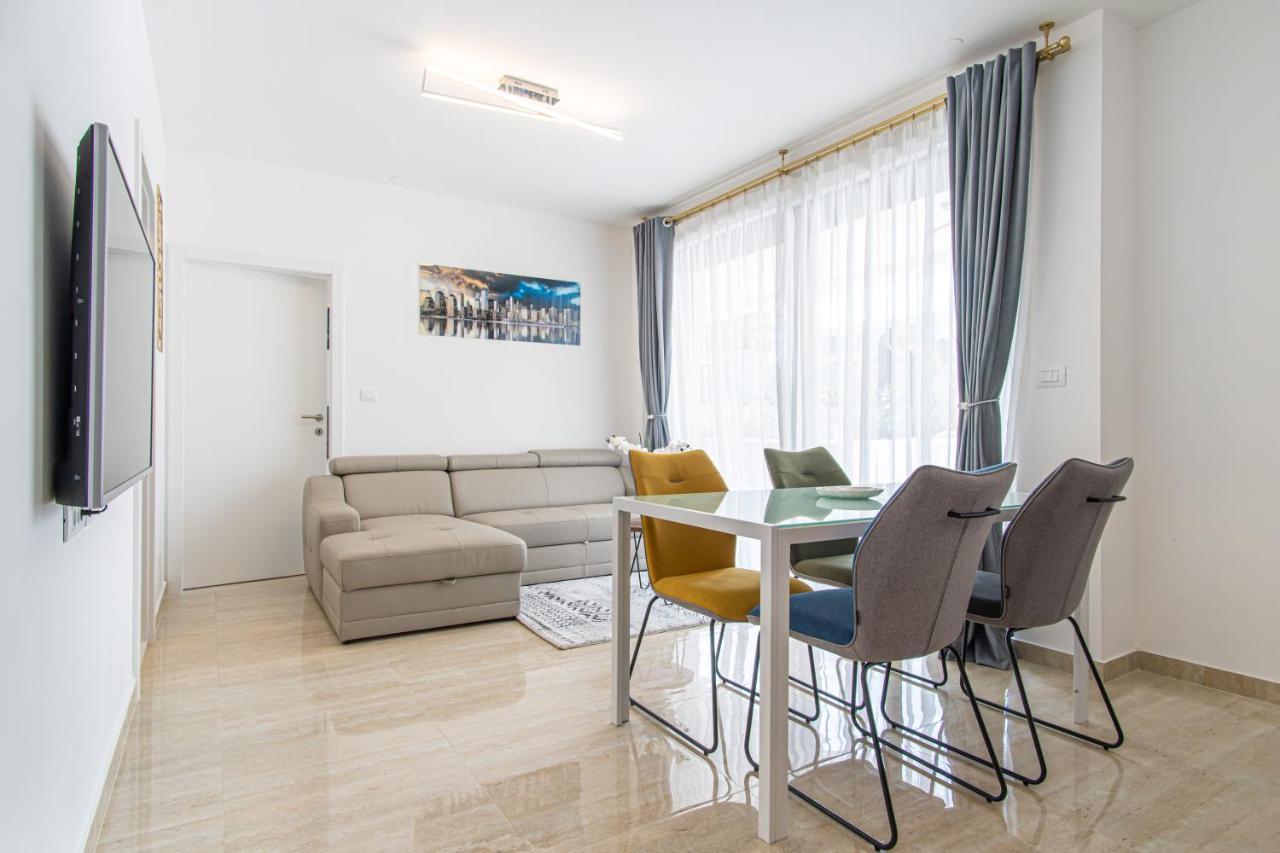 Ledeno More Luxury Apartments Split Exterior foto